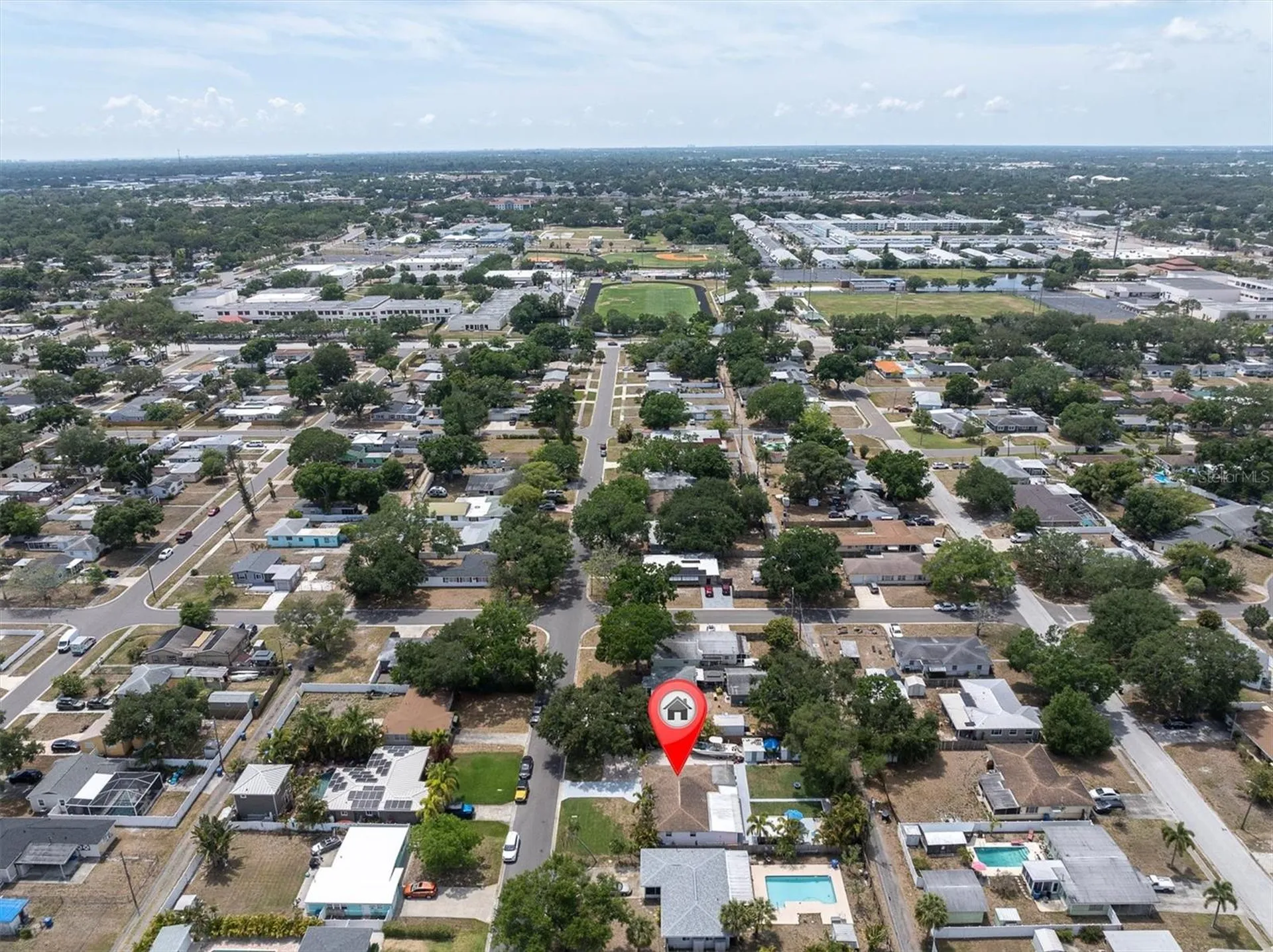 1237 57th Avenue N St Petersburg FL 33703