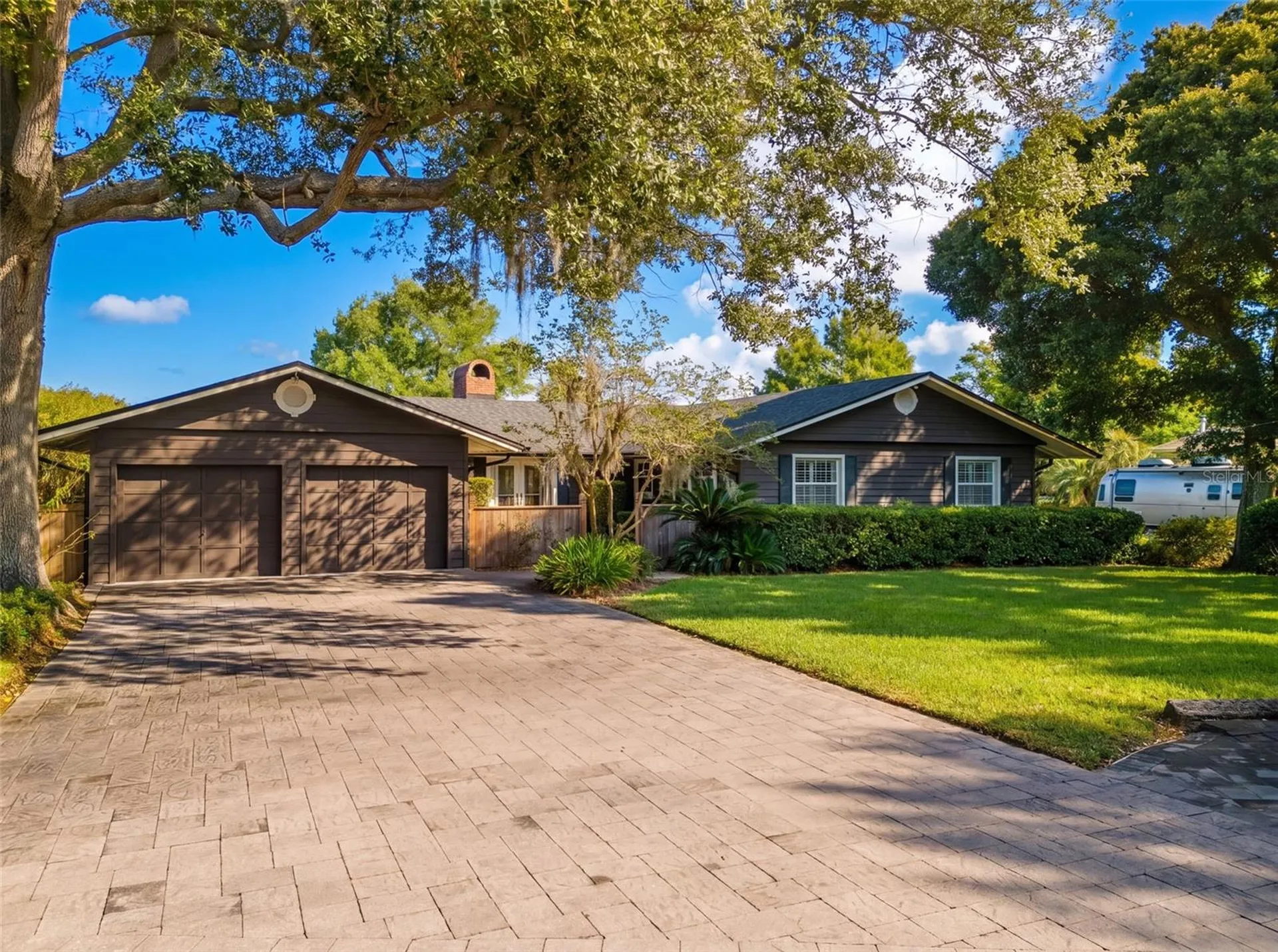 517 Derry Down Road Orlando FL 32806