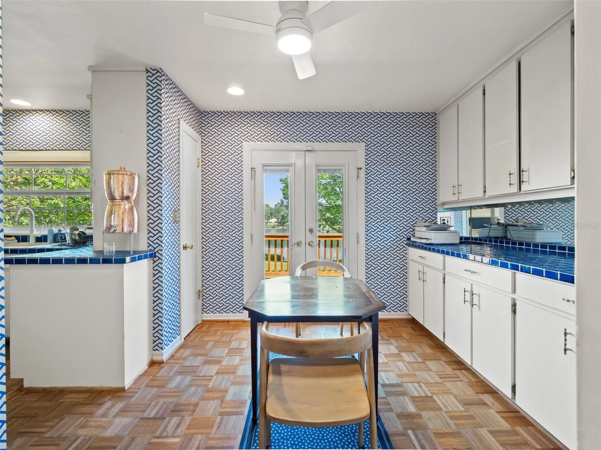 517 Derry Down Road Orlando FL 32806