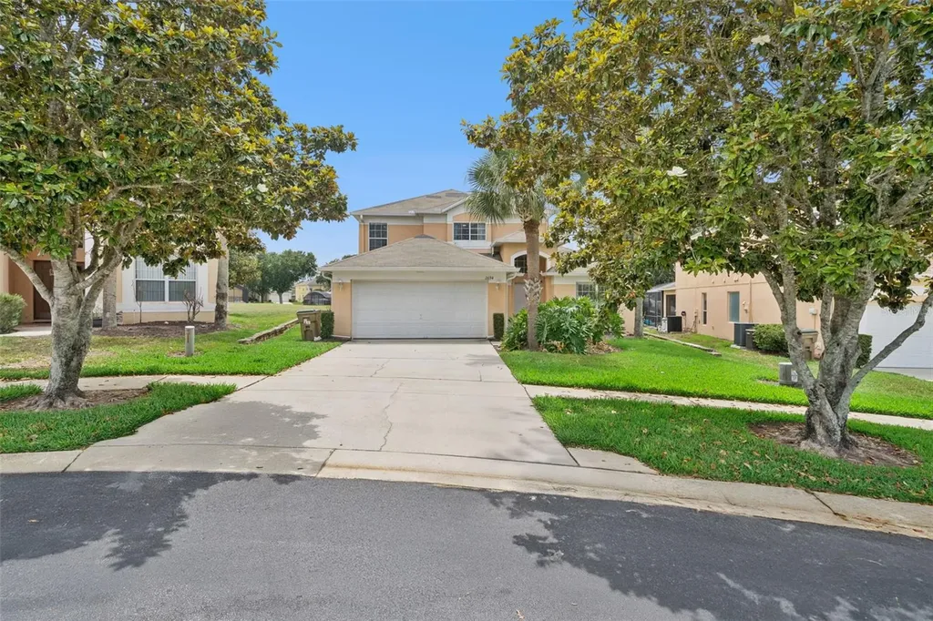 2694 La Isla Court Kissimmee FL 34747