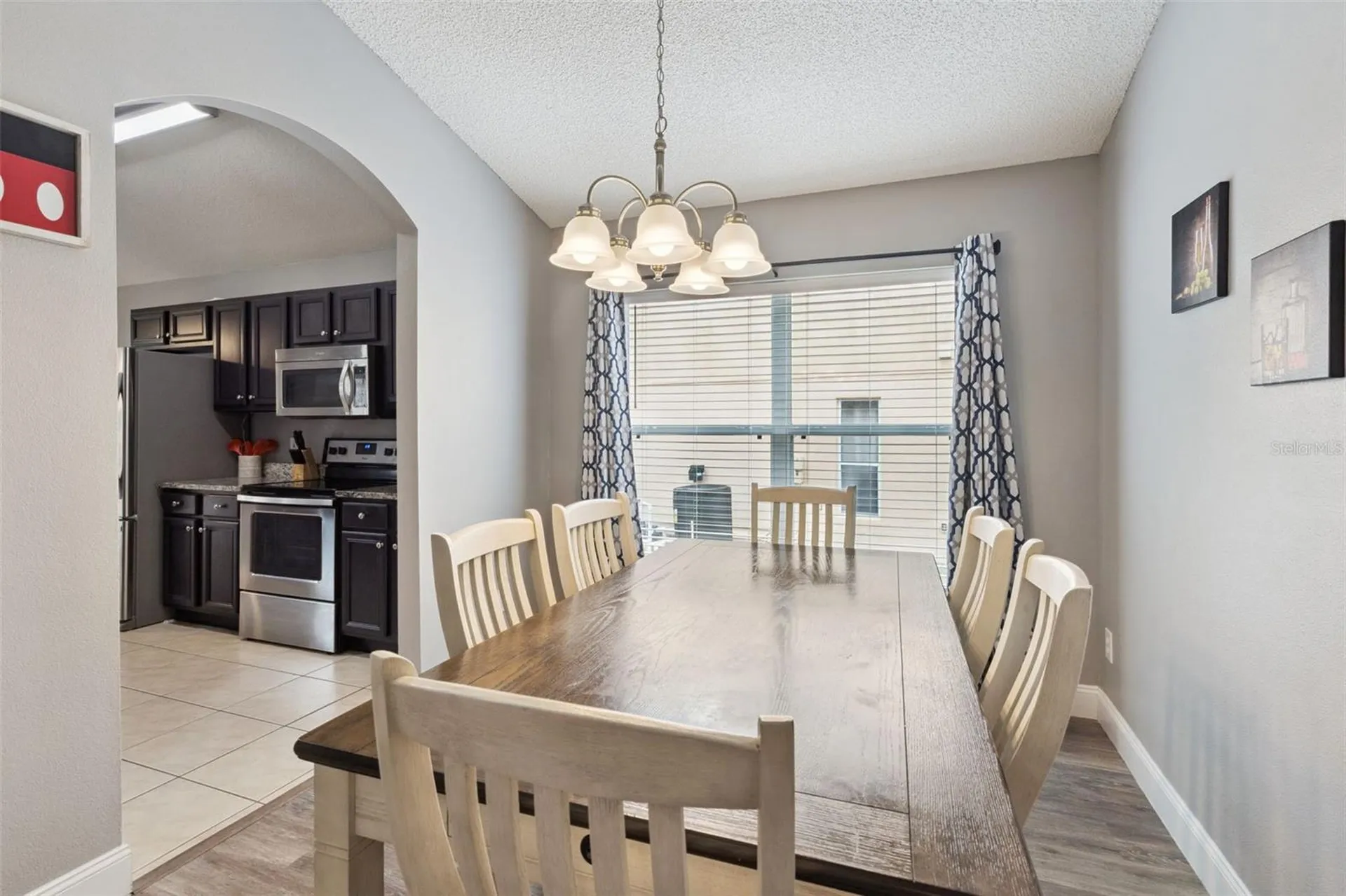 2694 La Isla Court Kissimmee FL 34747