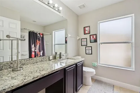 2694 La Isla Court Kissimmee FL 34747