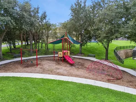 2694 La Isla Court Kissimmee FL 34747