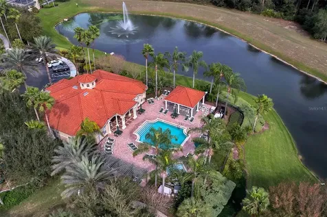 2694 La Isla Court Kissimmee FL 34747