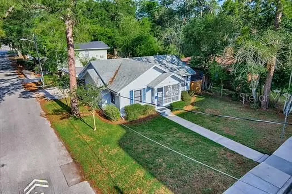 302 NW 19 Street Gainesville FL 32603