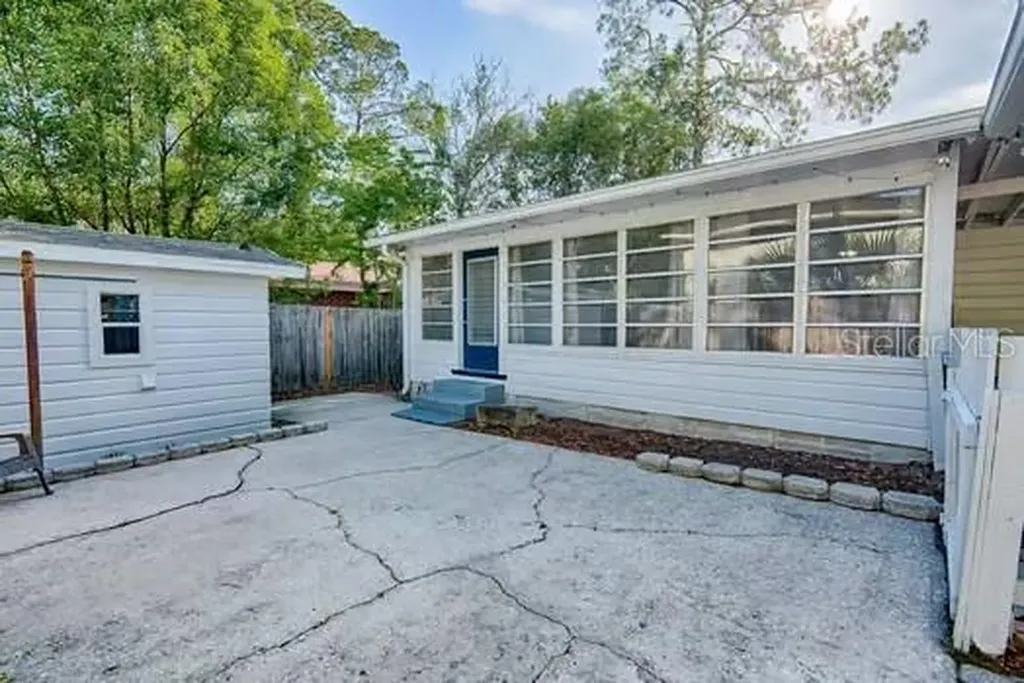 302 NW 19 Street Gainesville FL 32603