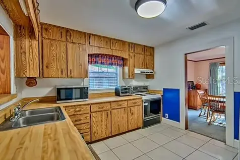 302 NW 19 Street Gainesville FL 32603