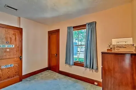 302 NW 19 Street Gainesville FL 32603