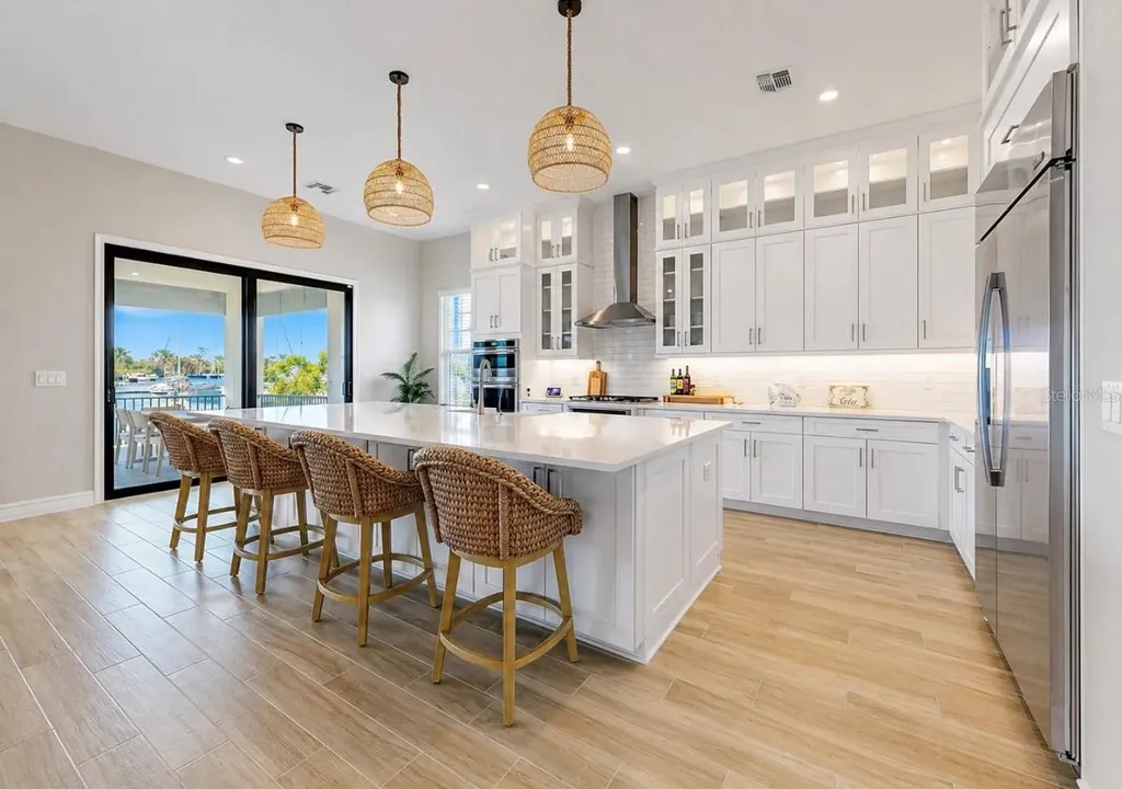 3016 Christophers Watch Lane Ruskin FL 33570