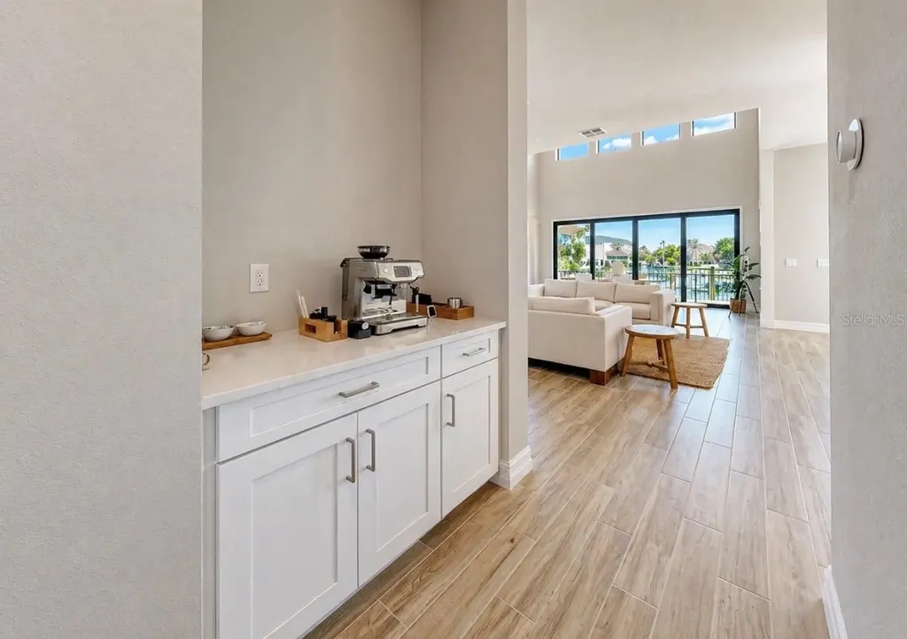 3016 Christophers Watch Lane Ruskin FL 33570