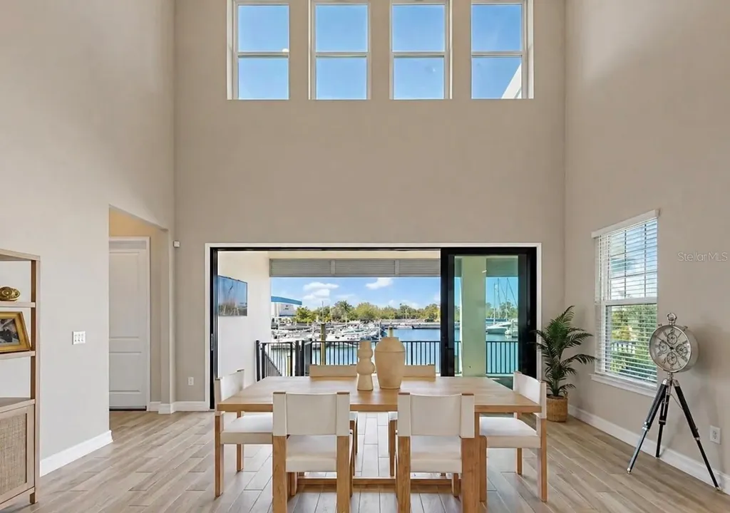 3016 Christophers Watch Lane Ruskin FL 33570
