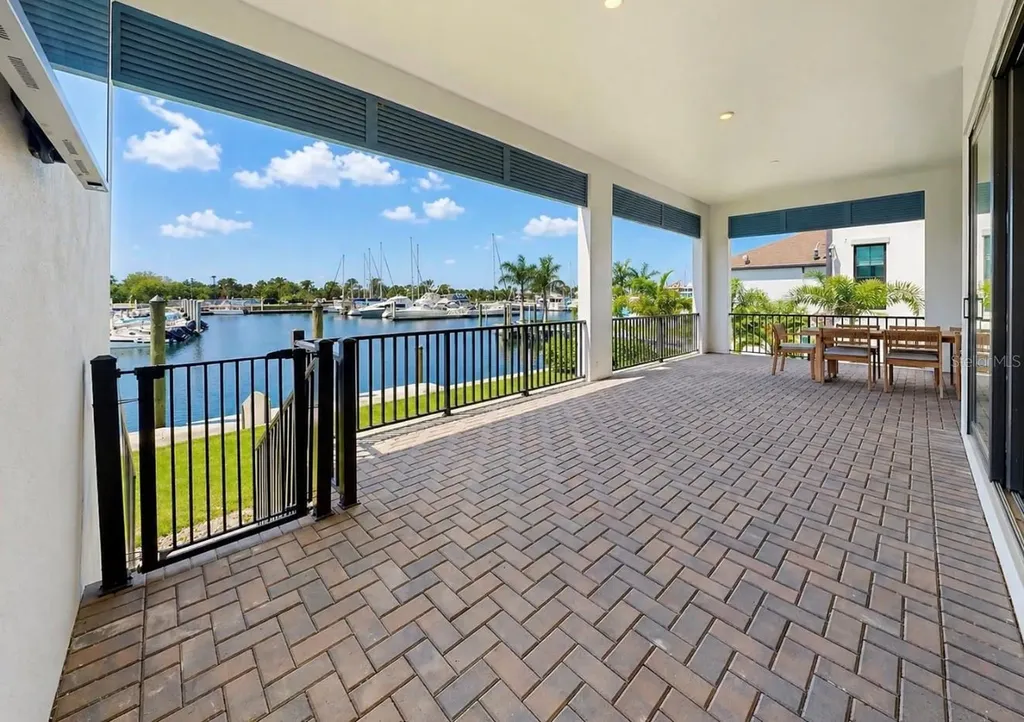 3016 Christophers Watch Lane Ruskin FL 33570