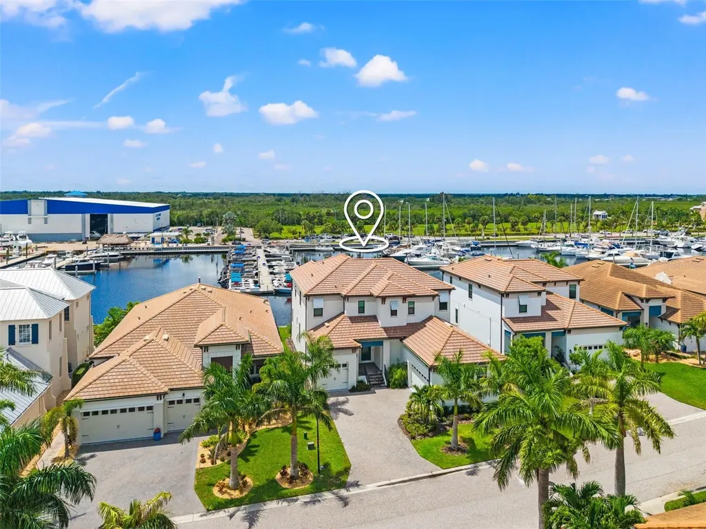 3016 Christophers Watch Lane Ruskin FL 33570