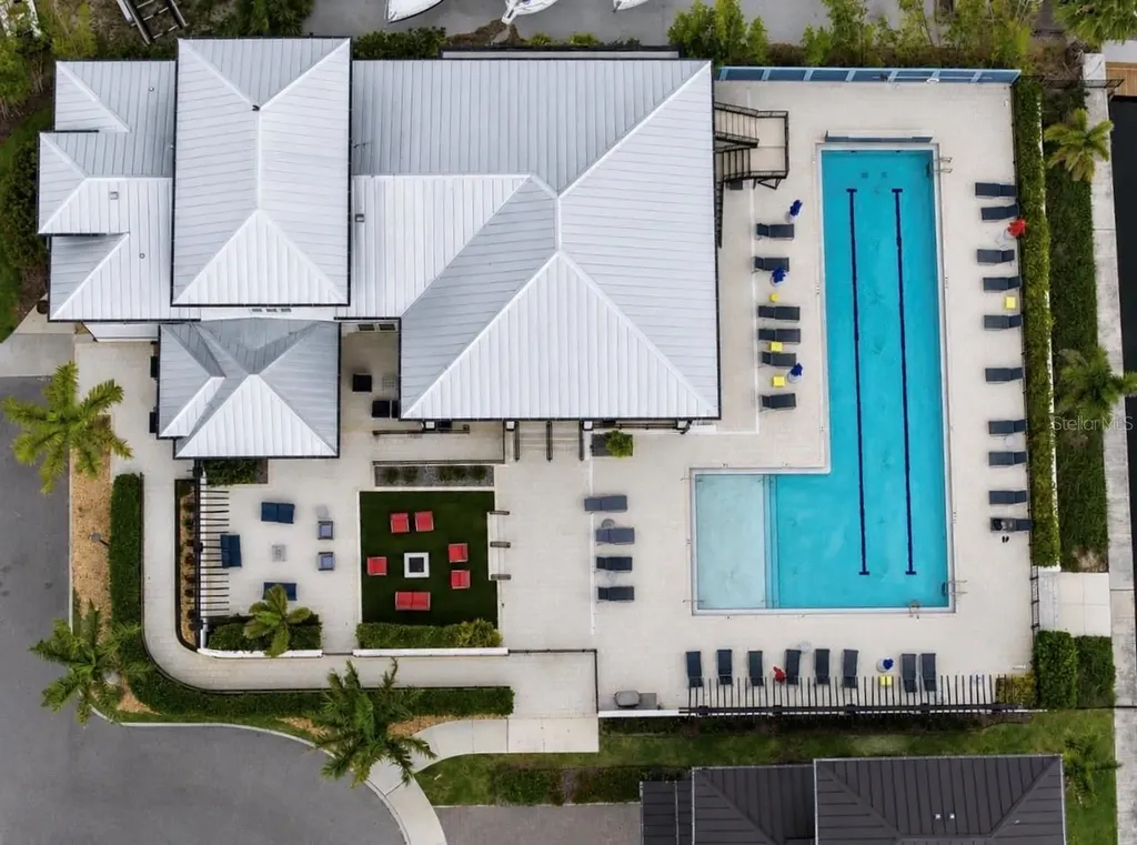 3016 Christophers Watch Lane Ruskin FL 33570
