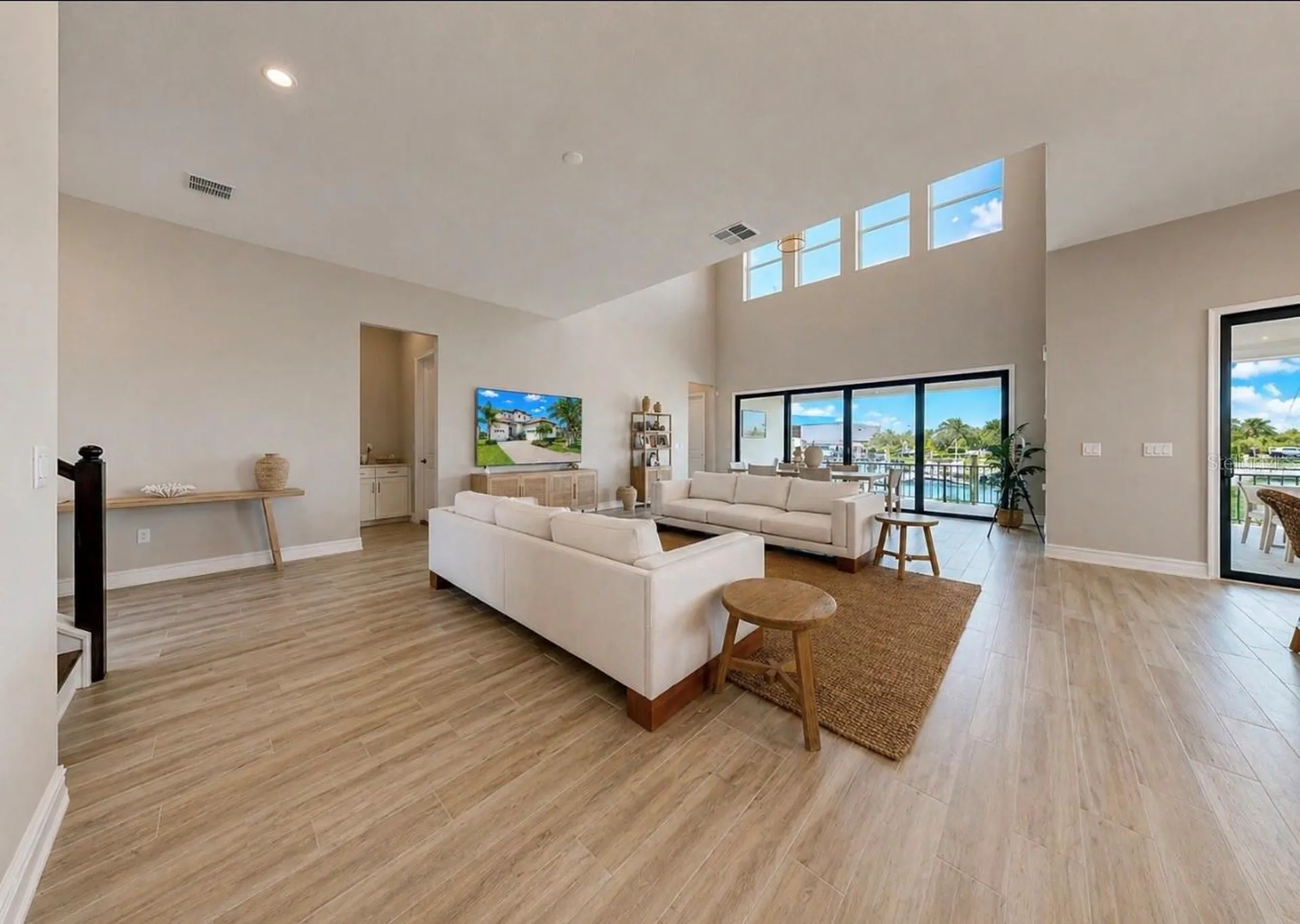 3016 Christophers Watch Lane Ruskin FL 33570