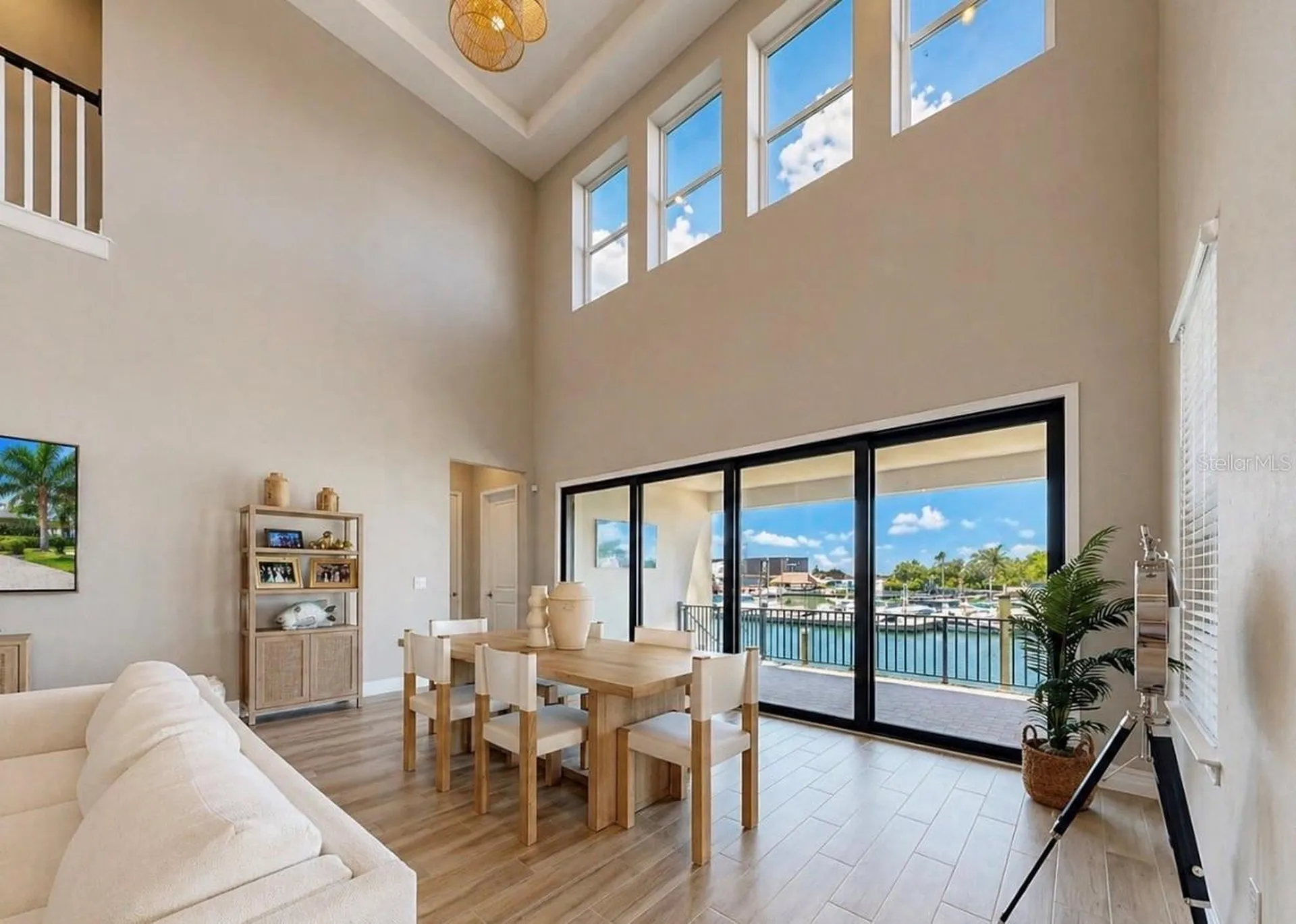 3016 Christophers Watch Lane Ruskin FL 33570