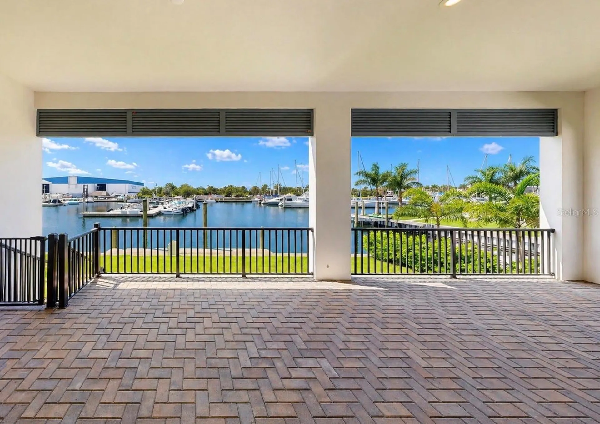 3016 Christophers Watch Lane Ruskin FL 33570