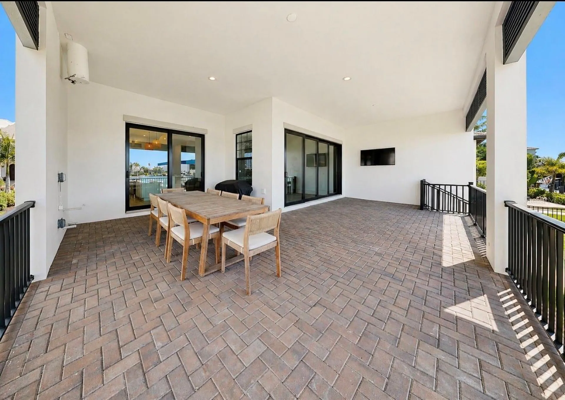 3016 Christophers Watch Lane Ruskin FL 33570