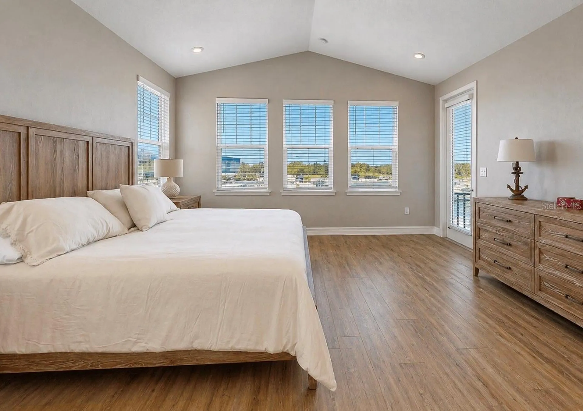 3016 Christophers Watch Lane Ruskin FL 33570