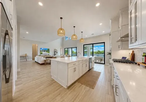 3016 Christophers Watch Lane Ruskin FL 33570