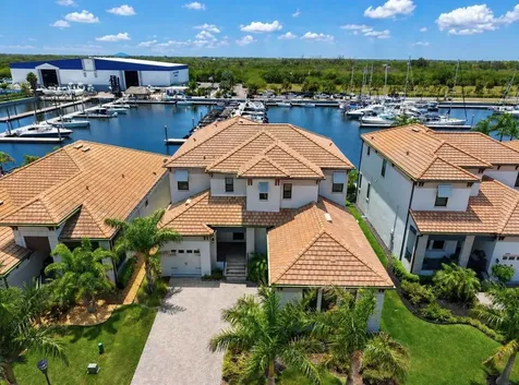 3016 Christophers Watch Lane Ruskin FL 33570