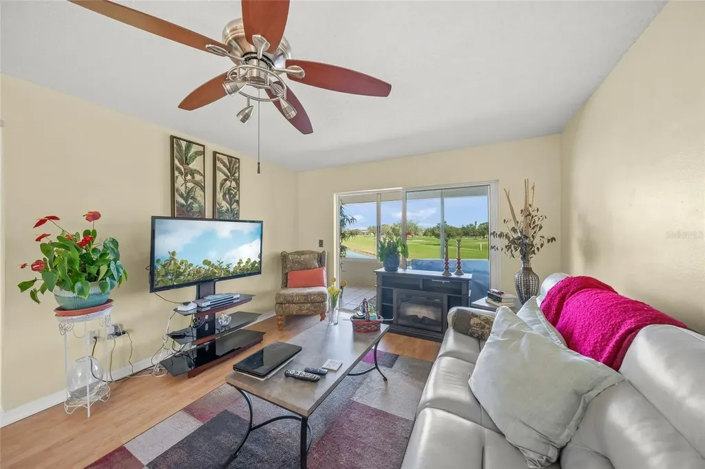7193 W Country Club Drive N Sarasota FL 34243