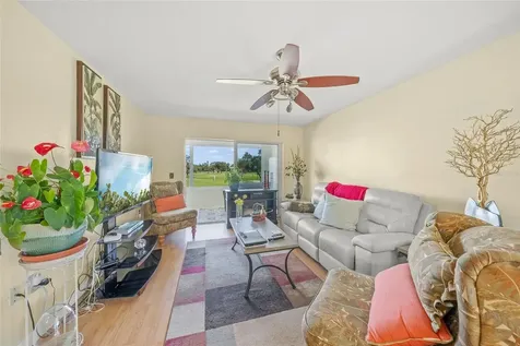 7193 W Country Club Drive N Sarasota FL 34243