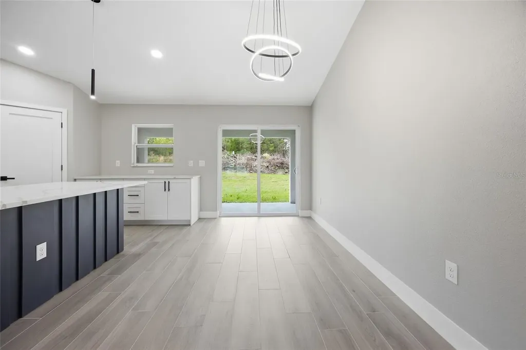 3086 W Hampshire Boulevard Citrus Springs FL 34433