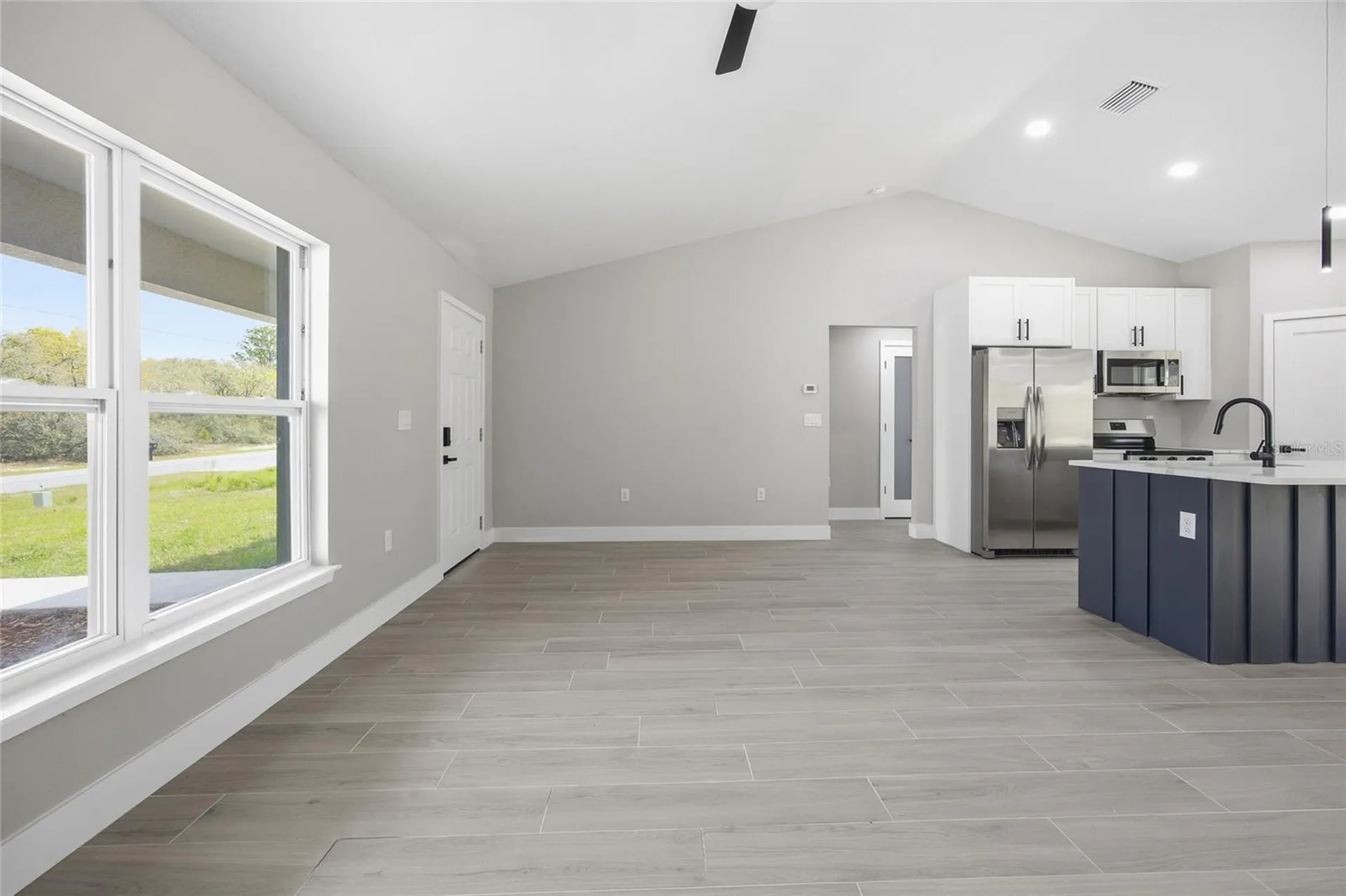 3086 W Hampshire Boulevard Citrus Springs FL 34433