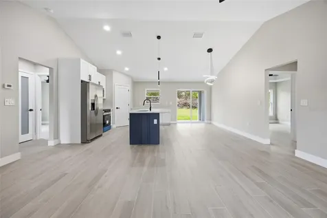 3086 W Hampshire Boulevard Citrus Springs FL 34433