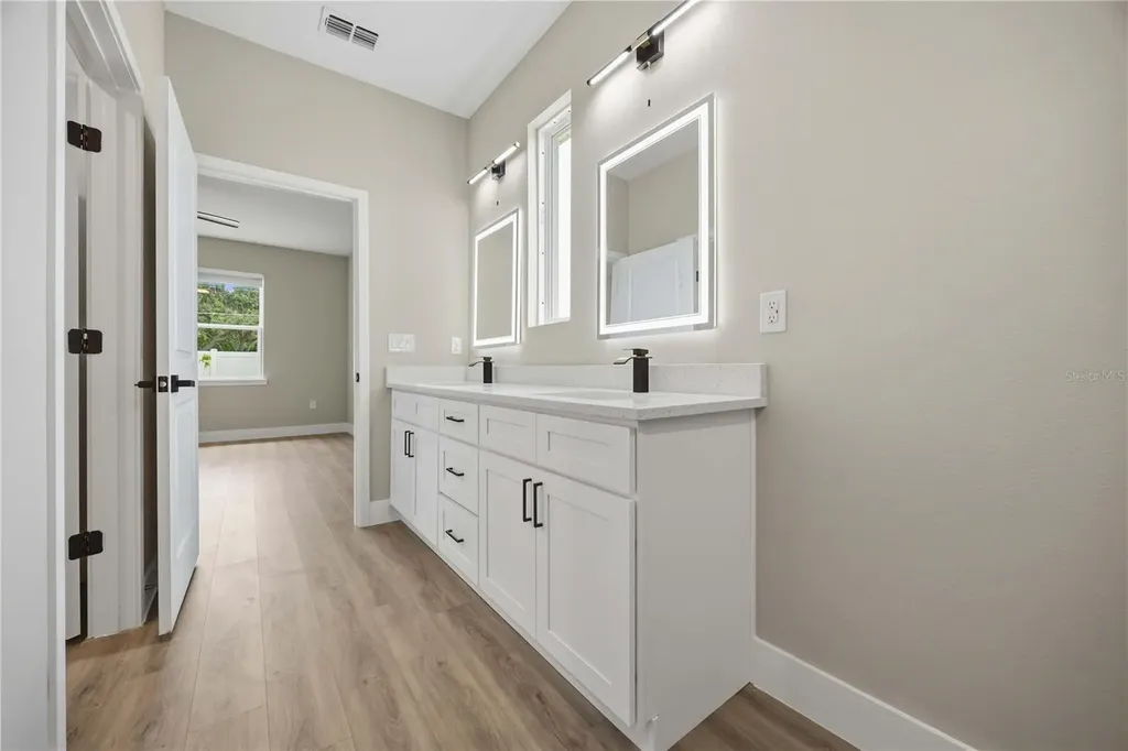 2122 River Hawk Loop Winter Haven FL 33880