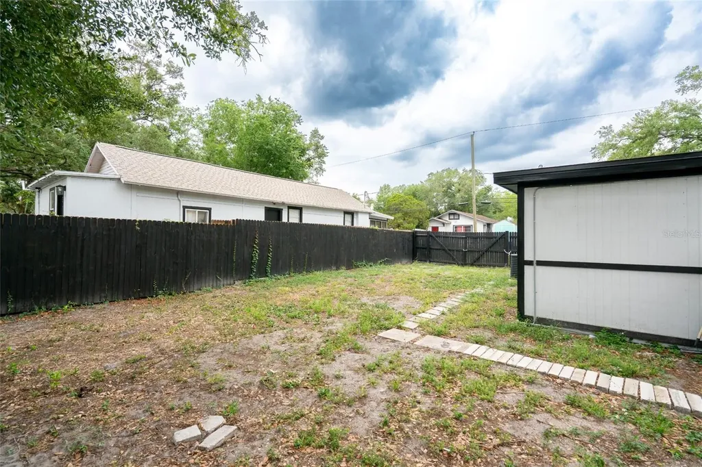 4615 Webster Street Tampa FL 33610