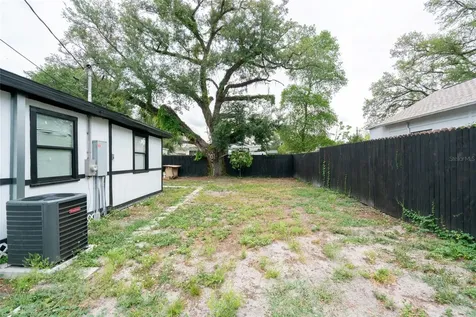4615 Webster Street Tampa FL 33610