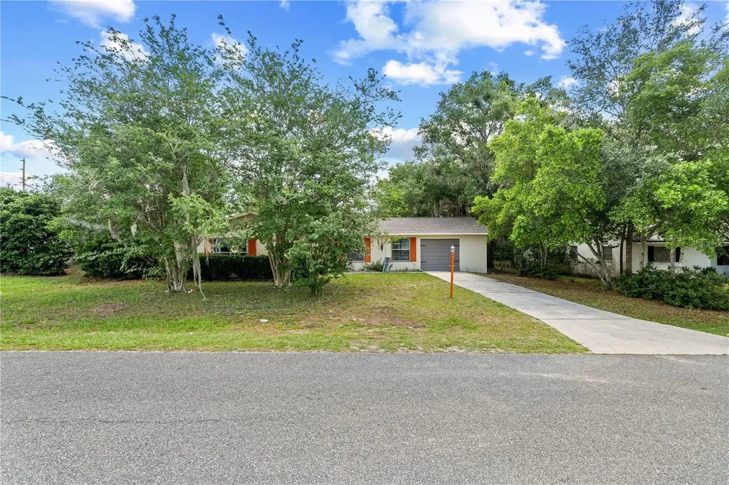 9303 Pine Lane Ocala FL 34472