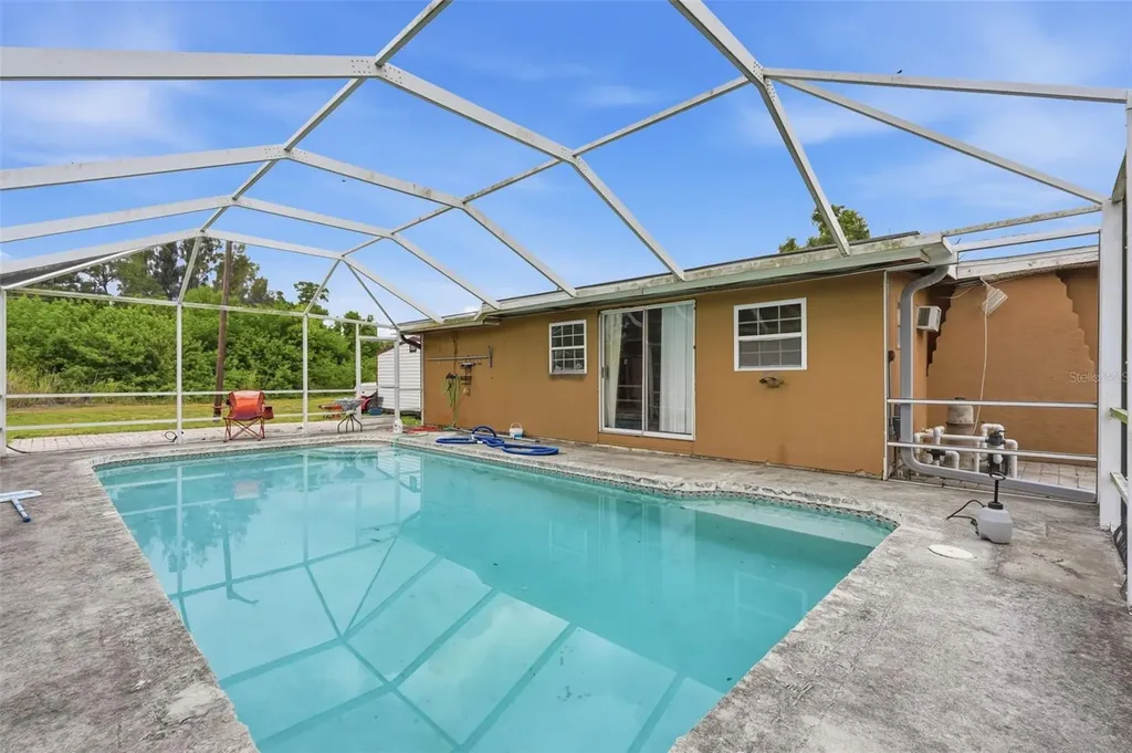 3819 36th Avenue Palmetto FL 34221