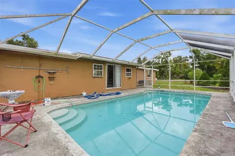 3819 36th Avenue Palmetto FL 34221