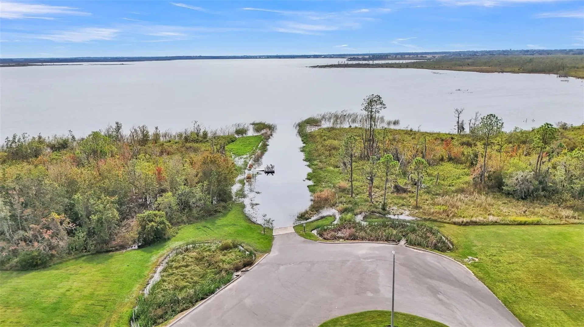 3166 Great Heron Loop Polk City FL 33868
