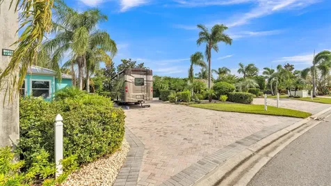 3166 Great Heron Loop Polk City FL 33868