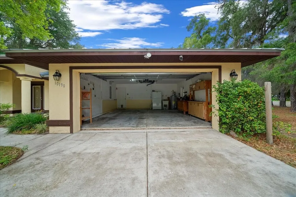 10190 N Athenia Drive Citrus Springs FL 34434