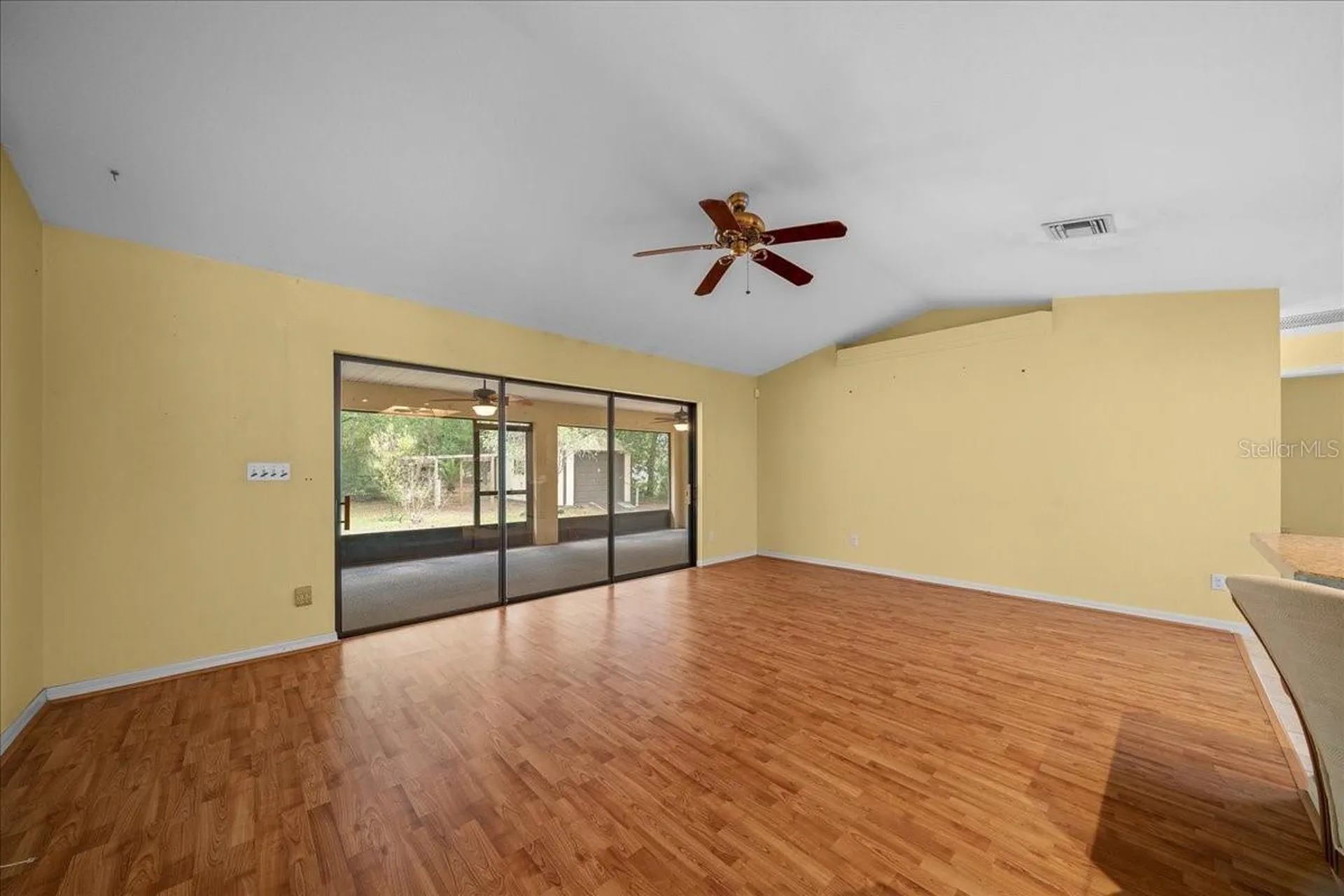 10190 N Athenia Drive Citrus Springs FL 34434