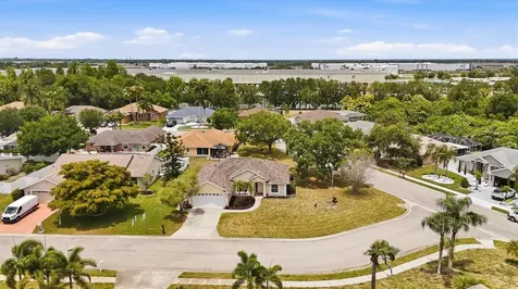 2405 49th Drive E Bradenton FL 34203