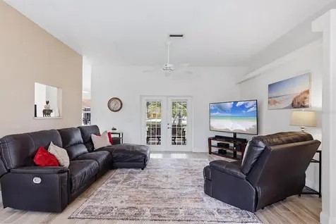 2405 49th Drive E Bradenton FL 34203