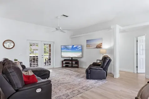 2405 49th Drive E Bradenton FL 34203
