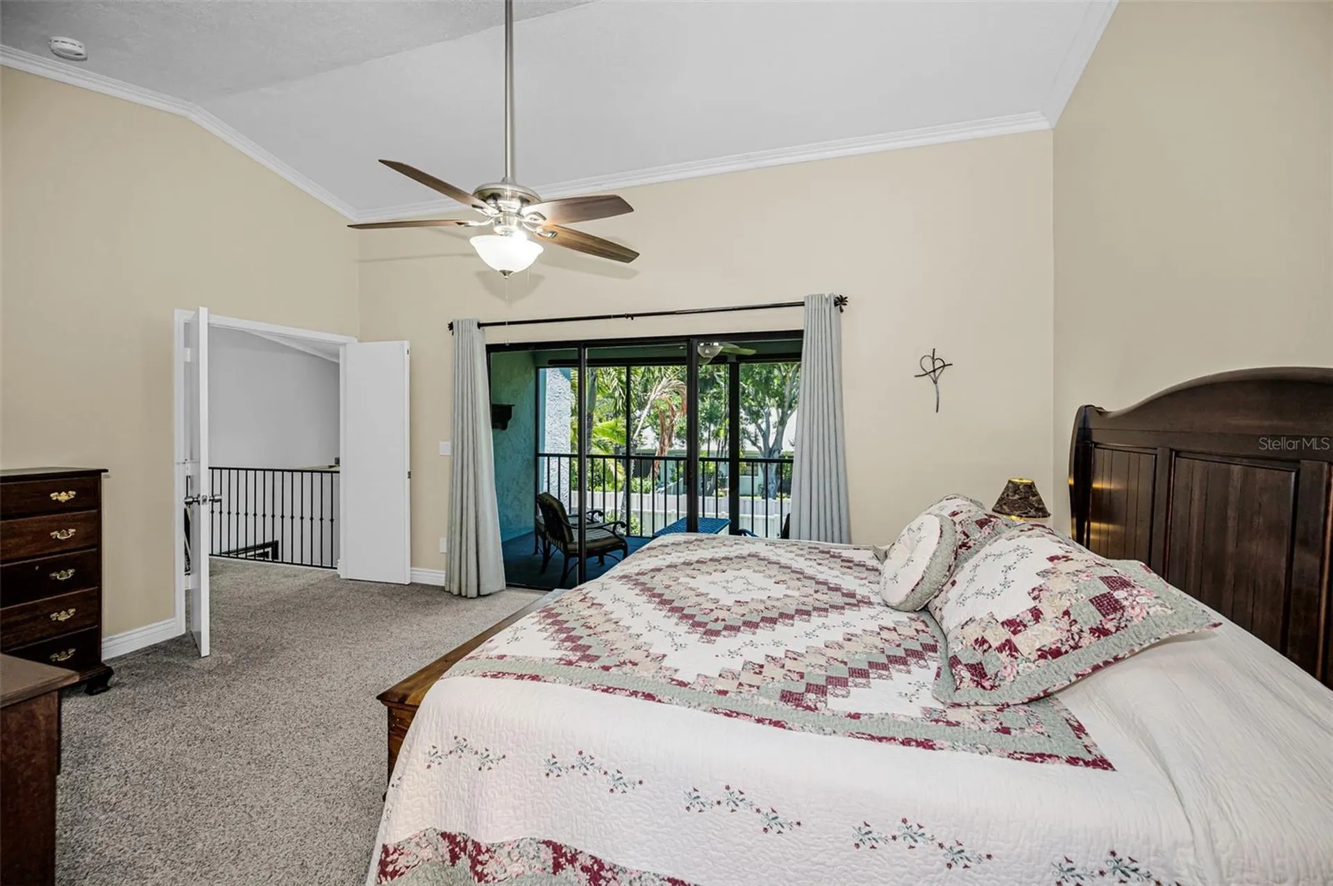 932 Myakka Court NE St Petersburg FL 33702