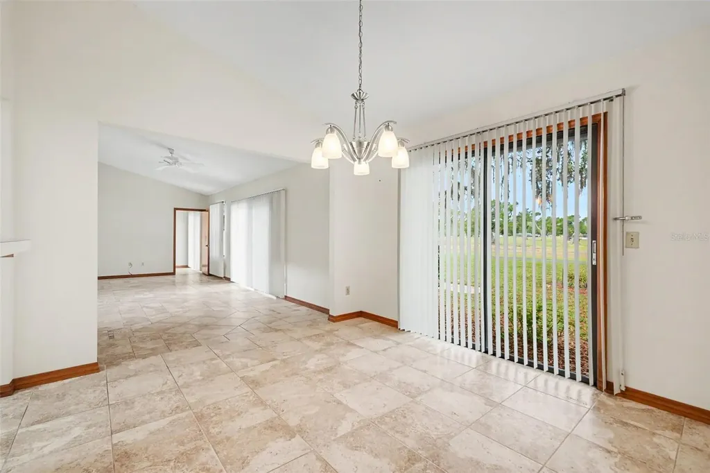 34334 Whispering Oaks Boulevard Dade City FL 33523
