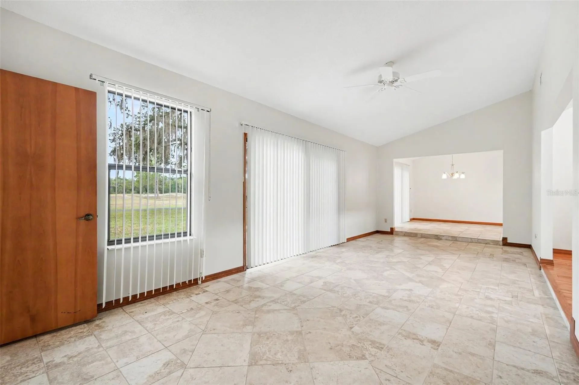 34334 Whispering Oaks Boulevard Dade City FL 33523