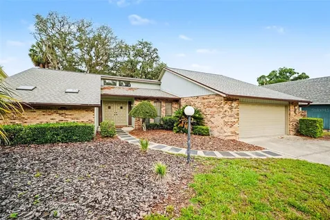 34334 Whispering Oaks Boulevard Dade City FL 33523