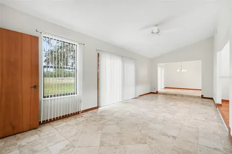 34334 Whispering Oaks Boulevard Dade City FL 33523