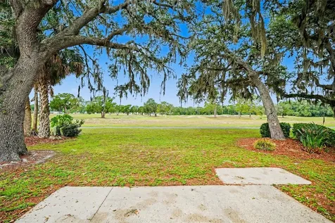 34334 Whispering Oaks Boulevard Dade City FL 33523