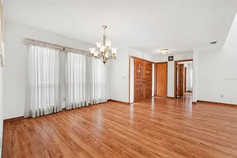 34334 Whispering Oaks Boulevard Dade City FL 33523